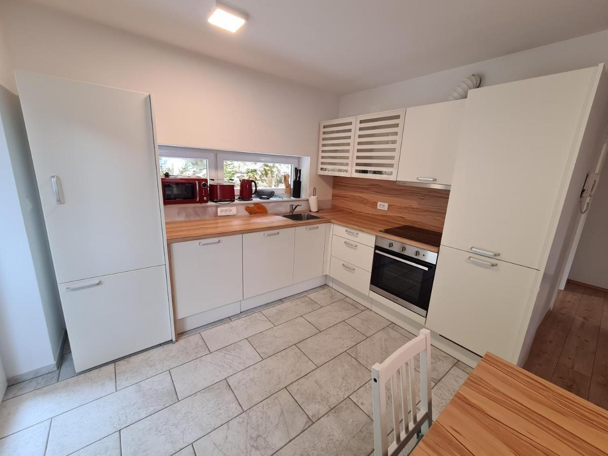 Apartments Rozalija Преддвор Номер фото